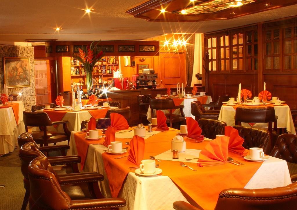 Hotel Galerias Pasto Exterior photo